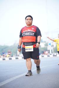 BIB: 16390
                            <button type="button" onclick="openModal(8347964)" class="btn btn-primary btn-sm float-right btn-popup" data-toggle="modal" data-target=".modal-high-quality">
                        <i class="fas fa-shopping-cart"></i> Add to Cart
                    </button>
                                            <button type="button" onclick="isThisMe(8347964, true)" class="btn btn-success btn-sm float-right btn-popup btn-isme hidden" data-toggle="tooltip" data-placement="bottom" title="นี่คือรูปของคุณใช่ไหม คลิกที่นี่เพื่อเอาเข้าอัลบั้ม">
                        <i class="fas fa-plus"></i> Add to album
                    </button>
                    <button type="button" onclick="isThisMe(8347964, false)" class="btn btn-warning btn-sm float-right btn-popup btn-isnotme hidden">
                        <i class="fas fa-ban"></i> Remove from album
                    </button>