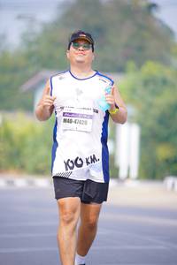 BIB: 47426
                            <button type="button" onclick="openModal(9454562)" class="btn btn-primary btn-sm float-right btn-popup" data-toggle="modal" data-target=".modal-high-quality">
                        <i class="fas fa-shopping-cart"></i> Add to Cart
                    </button>
                                            <button type="button" onclick="isThisMe(9454562, true)" class="btn btn-success btn-sm float-right btn-popup btn-isme hidden" data-toggle="tooltip" data-placement="bottom" title="นี่คือรูปของคุณใช่ไหม คลิกที่นี่เพื่อเอาเข้าอัลบั้ม">
                        <i class="fas fa-plus"></i> Add to album
                    </button>
                    <button type="button" onclick="isThisMe(9454562, false)" class="btn btn-warning btn-sm float-right btn-popup btn-isnotme hidden">
                        <i class="fas fa-ban"></i> Remove from album
                    </button>