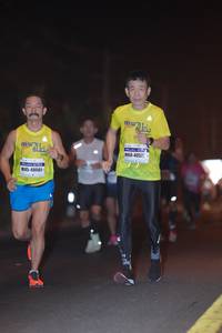 BIB: 4057, 48081
                            <button type="button" onclick="openModal(9955520)" class="btn btn-primary btn-sm float-right btn-popup" data-toggle="modal" data-target=".modal-high-quality">
                        <i class="fas fa-shopping-cart"></i> Add to Cart
                    </button>
                                            <button type="button" onclick="isThisMe(9955520, true)" class="btn btn-success btn-sm float-right btn-popup btn-isme hidden" data-toggle="tooltip" data-placement="bottom" title="นี่คือรูปของคุณใช่ไหม คลิกที่นี่เพื่อเอาเข้าอัลบั้ม">
                        <i class="fas fa-plus"></i> Add to album
                    </button>
                    <button type="button" onclick="isThisMe(9955520, false)" class="btn btn-warning btn-sm float-right btn-popup btn-isnotme hidden">
                        <i class="fas fa-ban"></i> Remove from album
                    </button>