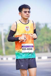 BIB: 42192, 40948
                            <button type="button" onclick="openModal(9469953)" class="btn btn-primary btn-sm float-right btn-popup" data-toggle="modal" data-target=".modal-high-quality">
                        <i class="fas fa-shopping-cart"></i> Add to Cart
                    </button>
                                            <button type="button" onclick="isThisMe(9469953, true)" class="btn btn-success btn-sm float-right btn-popup btn-isme hidden" data-toggle="tooltip" data-placement="bottom" title="นี่คือรูปของคุณใช่ไหม คลิกที่นี่เพื่อเอาเข้าอัลบั้ม">
                        <i class="fas fa-plus"></i> Add to album
                    </button>
                    <button type="button" onclick="isThisMe(9469953, false)" class="btn btn-warning btn-sm float-right btn-popup btn-isnotme hidden">
                        <i class="fas fa-ban"></i> Remove from album
                    </button>