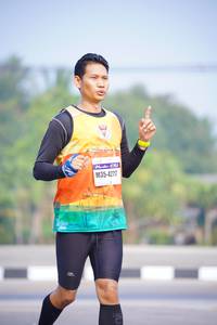 BIB: 4211
                            <button type="button" onclick="openModal(9504254)" class="btn btn-primary btn-sm float-right btn-popup" data-toggle="modal" data-target=".modal-high-quality">
                        <i class="fas fa-shopping-cart"></i> Add to Cart
                    </button>
                                            <button type="button" onclick="isThisMe(9504254, true)" class="btn btn-success btn-sm float-right btn-popup btn-isme hidden" data-toggle="tooltip" data-placement="bottom" title="นี่คือรูปของคุณใช่ไหม คลิกที่นี่เพื่อเอาเข้าอัลบั้ม">
                        <i class="fas fa-plus"></i> Add to album
                    </button>
                    <button type="button" onclick="isThisMe(9504254, false)" class="btn btn-warning btn-sm float-right btn-popup btn-isnotme hidden">
                        <i class="fas fa-ban"></i> Remove from album
                    </button>