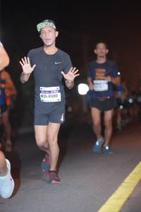 BIB: 41300
                            <button type="button" onclick="openModal(9968533)" class="btn btn-primary btn-sm float-right btn-popup" data-toggle="modal" data-target=".modal-high-quality">
                        <i class="fas fa-shopping-cart"></i> Add to Cart
                    </button>
                                            <button type="button" onclick="isThisMe(9968533, true)" class="btn btn-success btn-sm float-right btn-popup btn-isme hidden" data-toggle="tooltip" data-placement="bottom" title="นี่คือรูปของคุณใช่ไหม คลิกที่นี่เพื่อเอาเข้าอัลบั้ม">
                        <i class="fas fa-plus"></i> Add to album
                    </button>
                    <button type="button" onclick="isThisMe(9968533, false)" class="btn btn-warning btn-sm float-right btn-popup btn-isnotme hidden">
                        <i class="fas fa-ban"></i> Remove from album
                    </button>