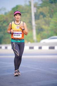 BIB: 40195
                            <button type="button" onclick="openModal(9162117)" class="btn btn-primary btn-sm float-right btn-popup" data-toggle="modal" data-target=".modal-high-quality">
                        <i class="fas fa-shopping-cart"></i> Add to Cart
                    </button>
                                            <button type="button" onclick="isThisMe(9162117, true)" class="btn btn-success btn-sm float-right btn-popup btn-isme hidden" data-toggle="tooltip" data-placement="bottom" title="นี่คือรูปของคุณใช่ไหม คลิกที่นี่เพื่อเอาเข้าอัลบั้ม">
                        <i class="fas fa-plus"></i> Add to album
                    </button>
                    <button type="button" onclick="isThisMe(9162117, false)" class="btn btn-warning btn-sm float-right btn-popup btn-isnotme hidden">
                        <i class="fas fa-ban"></i> Remove from album
                    </button>