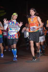 BIB: 425, 42421
                            <button type="button" onclick="openModal(9979132)" class="btn btn-primary btn-sm float-right btn-popup" data-toggle="modal" data-target=".modal-high-quality">
                        <i class="fas fa-shopping-cart"></i> Add to Cart
                    </button>
                                            <button type="button" onclick="isThisMe(9979132, true)" class="btn btn-success btn-sm float-right btn-popup btn-isme hidden" data-toggle="tooltip" data-placement="bottom" title="นี่คือรูปของคุณใช่ไหม คลิกที่นี่เพื่อเอาเข้าอัลบั้ม">
                        <i class="fas fa-plus"></i> Add to album
                    </button>
                    <button type="button" onclick="isThisMe(9979132, false)" class="btn btn-warning btn-sm float-right btn-popup btn-isnotme hidden">
                        <i class="fas fa-ban"></i> Remove from album
                    </button>