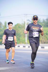 BIB: 2630, 40354
                            <button type="button" onclick="openModal(9503246)" class="btn btn-primary btn-sm float-right btn-popup" data-toggle="modal" data-target=".modal-high-quality">
                        <i class="fas fa-shopping-cart"></i> Add to Cart
                    </button>
                                            <button type="button" onclick="isThisMe(9503246, true)" class="btn btn-success btn-sm float-right btn-popup btn-isme hidden" data-toggle="tooltip" data-placement="bottom" title="นี่คือรูปของคุณใช่ไหม คลิกที่นี่เพื่อเอาเข้าอัลบั้ม">
                        <i class="fas fa-plus"></i> Add to album
                    </button>
                    <button type="button" onclick="isThisMe(9503246, false)" class="btn btn-warning btn-sm float-right btn-popup btn-isnotme hidden">
                        <i class="fas fa-ban"></i> Remove from album
                    </button>