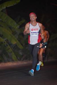 BIB: 41002
                            <button type="button" onclick="openModal(9952274)" class="btn btn-primary btn-sm float-right btn-popup" data-toggle="modal" data-target=".modal-high-quality">
                        <i class="fas fa-shopping-cart"></i> Add to Cart
                    </button>
                                            <button type="button" onclick="isThisMe(9952274, true)" class="btn btn-success btn-sm float-right btn-popup btn-isme hidden" data-toggle="tooltip" data-placement="bottom" title="นี่คือรูปของคุณใช่ไหม คลิกที่นี่เพื่อเอาเข้าอัลบั้ม">
                        <i class="fas fa-plus"></i> Add to album
                    </button>
                    <button type="button" onclick="isThisMe(9952274, false)" class="btn btn-warning btn-sm float-right btn-popup btn-isnotme hidden">
                        <i class="fas fa-ban"></i> Remove from album
                    </button>