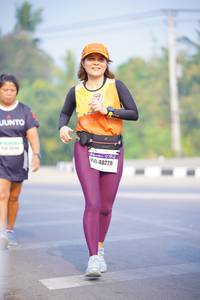 BIB: 40228
                            <button type="button" onclick="openModal(9155398)" class="btn btn-primary btn-sm float-right btn-popup" data-toggle="modal" data-target=".modal-high-quality">
                        <i class="fas fa-shopping-cart"></i> Add to Cart
                    </button>
                                            <button type="button" onclick="isThisMe(9155398, true)" class="btn btn-success btn-sm float-right btn-popup btn-isme hidden" data-toggle="tooltip" data-placement="bottom" title="นี่คือรูปของคุณใช่ไหม คลิกที่นี่เพื่อเอาเข้าอัลบั้ม">
                        <i class="fas fa-plus"></i> Add to album
                    </button>
                    <button type="button" onclick="isThisMe(9155398, false)" class="btn btn-warning btn-sm float-right btn-popup btn-isnotme hidden">
                        <i class="fas fa-ban"></i> Remove from album
                    </button>