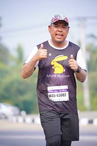 BIB: 1952, 43082
                            <button type="button" onclick="openModal(9449022)" class="btn btn-primary btn-sm float-right btn-popup" data-toggle="modal" data-target=".modal-high-quality">
                        <i class="fas fa-shopping-cart"></i> Add to Cart
                    </button>
                                            <button type="button" onclick="isThisMe(9449022, true)" class="btn btn-success btn-sm float-right btn-popup btn-isme hidden" data-toggle="tooltip" data-placement="bottom" title="นี่คือรูปของคุณใช่ไหม คลิกที่นี่เพื่อเอาเข้าอัลบั้ม">
                        <i class="fas fa-plus"></i> Add to album
                    </button>
                    <button type="button" onclick="isThisMe(9449022, false)" class="btn btn-warning btn-sm float-right btn-popup btn-isnotme hidden">
                        <i class="fas fa-ban"></i> Remove from album
                    </button>