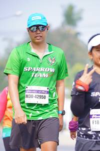 BIB: 42195, 42950, 10025
                            <button type="button" onclick="openModal(7753204)" class="btn btn-primary btn-sm float-right btn-popup" data-toggle="modal" data-target=".modal-high-quality">
                        <i class="fas fa-shopping-cart"></i> Add to Cart
                    </button>
                                            <button type="button" onclick="isThisMe(7753204, true)" class="btn btn-success btn-sm float-right btn-popup btn-isme hidden" data-toggle="tooltip" data-placement="bottom" title="นี่คือรูปของคุณใช่ไหม คลิกที่นี่เพื่อเอาเข้าอัลบั้ม">
                        <i class="fas fa-plus"></i> Add to album
                    </button>
                    <button type="button" onclick="isThisMe(7753204, false)" class="btn btn-warning btn-sm float-right btn-popup btn-isnotme hidden">
                        <i class="fas fa-ban"></i> Remove from album
                    </button>