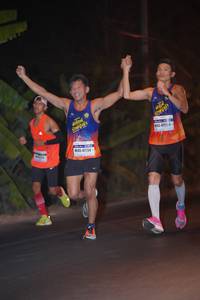 BIB: 4794, 47734
                            <button type="button" onclick="openModal(9954971)" class="btn btn-primary btn-sm float-right btn-popup" data-toggle="modal" data-target=".modal-high-quality">
                        <i class="fas fa-shopping-cart"></i> Add to Cart
                    </button>
                                            <button type="button" onclick="isThisMe(9954971, true)" class="btn btn-success btn-sm float-right btn-popup btn-isme hidden" data-toggle="tooltip" data-placement="bottom" title="นี่คือรูปของคุณใช่ไหม คลิกที่นี่เพื่อเอาเข้าอัลบั้ม">
                        <i class="fas fa-plus"></i> Add to album
                    </button>
                    <button type="button" onclick="isThisMe(9954971, false)" class="btn btn-warning btn-sm float-right btn-popup btn-isnotme hidden">
                        <i class="fas fa-ban"></i> Remove from album
                    </button>