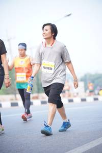 BIB: 17635
                            <button type="button" onclick="openModal(8462473)" class="btn btn-primary btn-sm float-right btn-popup" data-toggle="modal" data-target=".modal-high-quality">
                        <i class="fas fa-shopping-cart"></i> Add to Cart
                    </button>
                                            <button type="button" onclick="isThisMe(8462473, true)" class="btn btn-success btn-sm float-right btn-popup btn-isme hidden" data-toggle="tooltip" data-placement="bottom" title="นี่คือรูปของคุณใช่ไหม คลิกที่นี่เพื่อเอาเข้าอัลบั้ม">
                        <i class="fas fa-plus"></i> Add to album
                    </button>
                    <button type="button" onclick="isThisMe(8462473, false)" class="btn btn-warning btn-sm float-right btn-popup btn-isnotme hidden">
                        <i class="fas fa-ban"></i> Remove from album
                    </button>