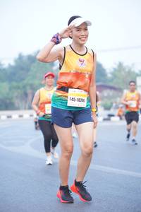 BIB: 10246
                            <button type="button" onclick="openModal(8875939)" class="btn btn-primary btn-sm float-right btn-popup" data-toggle="modal" data-target=".modal-high-quality">
                        <i class="fas fa-shopping-cart"></i> Add to Cart
                    </button>
                                            <button type="button" onclick="isThisMe(8875939, true)" class="btn btn-success btn-sm float-right btn-popup btn-isme hidden" data-toggle="tooltip" data-placement="bottom" title="นี่คือรูปของคุณใช่ไหม คลิกที่นี่เพื่อเอาเข้าอัลบั้ม">
                        <i class="fas fa-plus"></i> Add to album
                    </button>
                    <button type="button" onclick="isThisMe(8875939, false)" class="btn btn-warning btn-sm float-right btn-popup btn-isnotme hidden">
                        <i class="fas fa-ban"></i> Remove from album
                    </button>