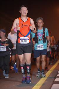 BIB: 47437, 46419, 42003
                            <button type="button" onclick="openModal(10009907)" class="btn btn-primary btn-sm float-right btn-popup" data-toggle="modal" data-target=".modal-high-quality">
                        <i class="fas fa-shopping-cart"></i> Add to Cart
                    </button>
                                            <button type="button" onclick="isThisMe(10009907, true)" class="btn btn-success btn-sm float-right btn-popup btn-isme hidden" data-toggle="tooltip" data-placement="bottom" title="นี่คือรูปของคุณใช่ไหม คลิกที่นี่เพื่อเอาเข้าอัลบั้ม">
                        <i class="fas fa-plus"></i> Add to album
                    </button>
                    <button type="button" onclick="isThisMe(10009907, false)" class="btn btn-warning btn-sm float-right btn-popup btn-isnotme hidden">
                        <i class="fas fa-ban"></i> Remove from album
                    </button>