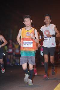 BIB: 476, 46699
                            <button type="button" onclick="openModal(9966917)" class="btn btn-primary btn-sm float-right btn-popup" data-toggle="modal" data-target=".modal-high-quality">
                        <i class="fas fa-shopping-cart"></i> Add to Cart
                    </button>
                                            <button type="button" onclick="isThisMe(9966917, true)" class="btn btn-success btn-sm float-right btn-popup btn-isme hidden" data-toggle="tooltip" data-placement="bottom" title="นี่คือรูปของคุณใช่ไหม คลิกที่นี่เพื่อเอาเข้าอัลบั้ม">
                        <i class="fas fa-plus"></i> Add to album
                    </button>
                    <button type="button" onclick="isThisMe(9966917, false)" class="btn btn-warning btn-sm float-right btn-popup btn-isnotme hidden">
                        <i class="fas fa-ban"></i> Remove from album
                    </button>