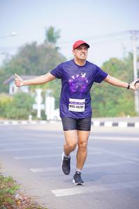 BIB: 48285
                            <button type="button" onclick="openModal(7720263)" class="btn btn-primary btn-sm float-right btn-popup" data-toggle="modal" data-target=".modal-high-quality">
                        <i class="fas fa-shopping-cart"></i> Add to Cart
                    </button>
                                            <button type="button" onclick="isThisMe(7720263, true)" class="btn btn-success btn-sm float-right btn-popup btn-isme hidden" data-toggle="tooltip" data-placement="bottom" title="นี่คือรูปของคุณใช่ไหม คลิกที่นี่เพื่อเอาเข้าอัลบั้ม">
                        <i class="fas fa-plus"></i> Add to album
                    </button>
                    <button type="button" onclick="isThisMe(7720263, false)" class="btn btn-warning btn-sm float-right btn-popup btn-isnotme hidden">
                        <i class="fas fa-ban"></i> Remove from album
                    </button>