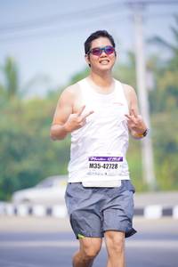BIB: 12195, 42728
                            <button type="button" onclick="openModal(9508666)" class="btn btn-primary btn-sm float-right btn-popup" data-toggle="modal" data-target=".modal-high-quality">
                        <i class="fas fa-shopping-cart"></i> Add to Cart
                    </button>
                                            <button type="button" onclick="isThisMe(9508666, true)" class="btn btn-success btn-sm float-right btn-popup btn-isme hidden" data-toggle="tooltip" data-placement="bottom" title="นี่คือรูปของคุณใช่ไหม คลิกที่นี่เพื่อเอาเข้าอัลบั้ม">
                        <i class="fas fa-plus"></i> Add to album
                    </button>
                    <button type="button" onclick="isThisMe(9508666, false)" class="btn btn-warning btn-sm float-right btn-popup btn-isnotme hidden">
                        <i class="fas fa-ban"></i> Remove from album
                    </button>