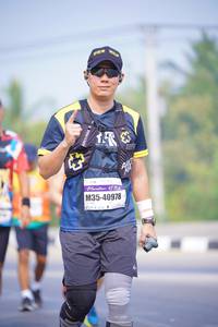 BIB: 125, 40978
                            <button type="button" onclick="openModal(9466171)" class="btn btn-primary btn-sm float-right btn-popup" data-toggle="modal" data-target=".modal-high-quality">
                        <i class="fas fa-shopping-cart"></i> Add to Cart
                    </button>
                                            <button type="button" onclick="isThisMe(9466171, true)" class="btn btn-success btn-sm float-right btn-popup btn-isme hidden" data-toggle="tooltip" data-placement="bottom" title="นี่คือรูปของคุณใช่ไหม คลิกที่นี่เพื่อเอาเข้าอัลบั้ม">
                        <i class="fas fa-plus"></i> Add to album
                    </button>
                    <button type="button" onclick="isThisMe(9466171, false)" class="btn btn-warning btn-sm float-right btn-popup btn-isnotme hidden">
                        <i class="fas fa-ban"></i> Remove from album
                    </button>