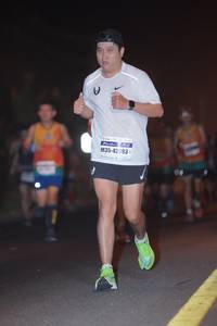 BIB: 4293
                            <button type="button" onclick="openModal(9969931)" class="btn btn-primary btn-sm float-right btn-popup" data-toggle="modal" data-target=".modal-high-quality">
                        <i class="fas fa-shopping-cart"></i> Add to Cart
                    </button>
                                            <button type="button" onclick="isThisMe(9969931, true)" class="btn btn-success btn-sm float-right btn-popup btn-isme hidden" data-toggle="tooltip" data-placement="bottom" title="นี่คือรูปของคุณใช่ไหม คลิกที่นี่เพื่อเอาเข้าอัลบั้ม">
                        <i class="fas fa-plus"></i> Add to album
                    </button>
                    <button type="button" onclick="isThisMe(9969931, false)" class="btn btn-warning btn-sm float-right btn-popup btn-isnotme hidden">
                        <i class="fas fa-ban"></i> Remove from album
                    </button>