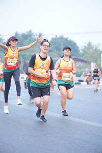 BIB: 16537, 40164
                            <button type="button" onclick="openModal(8875872)" class="btn btn-primary btn-sm float-right btn-popup" data-toggle="modal" data-target=".modal-high-quality">
                        <i class="fas fa-shopping-cart"></i> Add to Cart
                    </button>
                                            <button type="button" onclick="isThisMe(8875872, true)" class="btn btn-success btn-sm float-right btn-popup btn-isme hidden" data-toggle="tooltip" data-placement="bottom" title="นี่คือรูปของคุณใช่ไหม คลิกที่นี่เพื่อเอาเข้าอัลบั้ม">
                        <i class="fas fa-plus"></i> Add to album
                    </button>
                    <button type="button" onclick="isThisMe(8875872, false)" class="btn btn-warning btn-sm float-right btn-popup btn-isnotme hidden">
                        <i class="fas fa-ban"></i> Remove from album
                    </button>