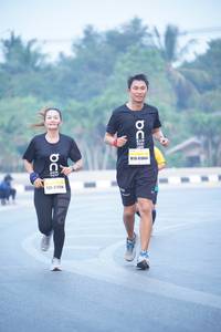 BIB: 81064, 105
                            <button type="button" onclick="openModal(8199429)" class="btn btn-primary btn-sm float-right btn-popup" data-toggle="modal" data-target=".modal-high-quality">
                        <i class="fas fa-shopping-cart"></i> Add to Cart
                    </button>
                                            <button type="button" onclick="isThisMe(8199429, true)" class="btn btn-success btn-sm float-right btn-popup btn-isme hidden" data-toggle="tooltip" data-placement="bottom" title="นี่คือรูปของคุณใช่ไหม คลิกที่นี่เพื่อเอาเข้าอัลบั้ม">
                        <i class="fas fa-plus"></i> Add to album
                    </button>
                    <button type="button" onclick="isThisMe(8199429, false)" class="btn btn-warning btn-sm float-right btn-popup btn-isnotme hidden">
                        <i class="fas fa-ban"></i> Remove from album
                    </button>