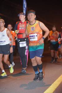 BIB: 4185, 46375
                            <button type="button" onclick="openModal(10014928)" class="btn btn-primary btn-sm float-right btn-popup" data-toggle="modal" data-target=".modal-high-quality">
                        <i class="fas fa-shopping-cart"></i> Add to Cart
                    </button>
                                            <button type="button" onclick="isThisMe(10014928, true)" class="btn btn-success btn-sm float-right btn-popup btn-isme hidden" data-toggle="tooltip" data-placement="bottom" title="นี่คือรูปของคุณใช่ไหม คลิกที่นี่เพื่อเอาเข้าอัลบั้ม">
                        <i class="fas fa-plus"></i> Add to album
                    </button>
                    <button type="button" onclick="isThisMe(10014928, false)" class="btn btn-warning btn-sm float-right btn-popup btn-isnotme hidden">
                        <i class="fas fa-ban"></i> Remove from album
                    </button>