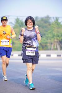 BIB: 486, 48181
                            <button type="button" onclick="openModal(9502995)" class="btn btn-primary btn-sm float-right btn-popup" data-toggle="modal" data-target=".modal-high-quality">
                        <i class="fas fa-shopping-cart"></i> Add to Cart
                    </button>
                                            <button type="button" onclick="isThisMe(9502995, true)" class="btn btn-success btn-sm float-right btn-popup btn-isme hidden" data-toggle="tooltip" data-placement="bottom" title="นี่คือรูปของคุณใช่ไหม คลิกที่นี่เพื่อเอาเข้าอัลบั้ม">
                        <i class="fas fa-plus"></i> Add to album
                    </button>
                    <button type="button" onclick="isThisMe(9502995, false)" class="btn btn-warning btn-sm float-right btn-popup btn-isnotme hidden">
                        <i class="fas fa-ban"></i> Remove from album
                    </button>