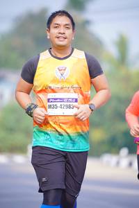 BIB: 42195, 42983
                            <button type="button" onclick="openModal(9507601)" class="btn btn-primary btn-sm float-right btn-popup" data-toggle="modal" data-target=".modal-high-quality">
                        <i class="fas fa-shopping-cart"></i> Add to Cart
                    </button>
                                            <button type="button" onclick="isThisMe(9507601, true)" class="btn btn-success btn-sm float-right btn-popup btn-isme hidden" data-toggle="tooltip" data-placement="bottom" title="นี่คือรูปของคุณใช่ไหม คลิกที่นี่เพื่อเอาเข้าอัลบั้ม">
                        <i class="fas fa-plus"></i> Add to album
                    </button>
                    <button type="button" onclick="isThisMe(9507601, false)" class="btn btn-warning btn-sm float-right btn-popup btn-isnotme hidden">
                        <i class="fas fa-ban"></i> Remove from album
                    </button>