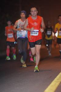 BIB: 40907
                            <button type="button" onclick="openModal(9953978)" class="btn btn-primary btn-sm float-right btn-popup" data-toggle="modal" data-target=".modal-high-quality">
                        <i class="fas fa-shopping-cart"></i> Add to Cart
                    </button>
                                            <button type="button" onclick="isThisMe(9953978, true)" class="btn btn-success btn-sm float-right btn-popup btn-isme hidden" data-toggle="tooltip" data-placement="bottom" title="นี่คือรูปของคุณใช่ไหม คลิกที่นี่เพื่อเอาเข้าอัลบั้ม">
                        <i class="fas fa-plus"></i> Add to album
                    </button>
                    <button type="button" onclick="isThisMe(9953978, false)" class="btn btn-warning btn-sm float-right btn-popup btn-isnotme hidden">
                        <i class="fas fa-ban"></i> Remove from album
                    </button>