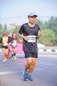 BIB: 46900
                            <button type="button" onclick="openModal(9169531)" class="btn btn-primary btn-sm float-right btn-popup" data-toggle="modal" data-target=".modal-high-quality">
                        <i class="fas fa-shopping-cart"></i> Add to Cart
                    </button>
                                            <button type="button" onclick="isThisMe(9169531, true)" class="btn btn-success btn-sm float-right btn-popup btn-isme hidden" data-toggle="tooltip" data-placement="bottom" title="นี่คือรูปของคุณใช่ไหม คลิกที่นี่เพื่อเอาเข้าอัลบั้ม">
                        <i class="fas fa-plus"></i> Add to album
                    </button>
                    <button type="button" onclick="isThisMe(9169531, false)" class="btn btn-warning btn-sm float-right btn-popup btn-isnotme hidden">
                        <i class="fas fa-ban"></i> Remove from album
                    </button>