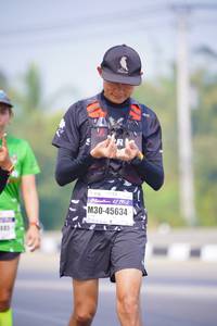 BIB: 1219, 45634, 10153
                            <button type="button" onclick="openModal(7753382)" class="btn btn-primary btn-sm float-right btn-popup" data-toggle="modal" data-target=".modal-high-quality">
                        <i class="fas fa-shopping-cart"></i> Add to Cart
                    </button>
                                            <button type="button" onclick="isThisMe(7753382, true)" class="btn btn-success btn-sm float-right btn-popup btn-isme hidden" data-toggle="tooltip" data-placement="bottom" title="นี่คือรูปของคุณใช่ไหม คลิกที่นี่เพื่อเอาเข้าอัลบั้ม">
                        <i class="fas fa-plus"></i> Add to album
                    </button>
                    <button type="button" onclick="isThisMe(7753382, false)" class="btn btn-warning btn-sm float-right btn-popup btn-isnotme hidden">
                        <i class="fas fa-ban"></i> Remove from album
                    </button>