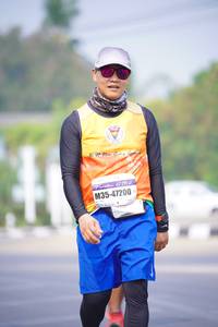 BIB: 47200
                            <button type="button" onclick="openModal(9454080)" class="btn btn-primary btn-sm float-right btn-popup" data-toggle="modal" data-target=".modal-high-quality">
                        <i class="fas fa-shopping-cart"></i> Add to Cart
                    </button>
                                            <button type="button" onclick="isThisMe(9454080, true)" class="btn btn-success btn-sm float-right btn-popup btn-isme hidden" data-toggle="tooltip" data-placement="bottom" title="นี่คือรูปของคุณใช่ไหม คลิกที่นี่เพื่อเอาเข้าอัลบั้ม">
                        <i class="fas fa-plus"></i> Add to album
                    </button>
                    <button type="button" onclick="isThisMe(9454080, false)" class="btn btn-warning btn-sm float-right btn-popup btn-isnotme hidden">
                        <i class="fas fa-ban"></i> Remove from album
                    </button>