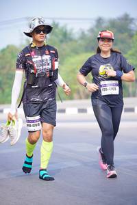 BIB: 42123, 47810
                            <button type="button" onclick="openModal(9469955)" class="btn btn-primary btn-sm float-right btn-popup" data-toggle="modal" data-target=".modal-high-quality">
                        <i class="fas fa-shopping-cart"></i> Add to Cart
                    </button>
                                            <button type="button" onclick="isThisMe(9469955, true)" class="btn btn-success btn-sm float-right btn-popup btn-isme hidden" data-toggle="tooltip" data-placement="bottom" title="นี่คือรูปของคุณใช่ไหม คลิกที่นี่เพื่อเอาเข้าอัลบั้ม">
                        <i class="fas fa-plus"></i> Add to album
                    </button>
                    <button type="button" onclick="isThisMe(9469955, false)" class="btn btn-warning btn-sm float-right btn-popup btn-isnotme hidden">
                        <i class="fas fa-ban"></i> Remove from album
                    </button>