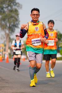 BIB: 46632, 54956
                            <button type="button" onclick="openModal(10423315)" class="btn btn-primary btn-sm float-right btn-popup" data-toggle="modal" data-target=".modal-high-quality">
                        <i class="fas fa-shopping-cart"></i> Add to Cart
                    </button>
                                            <button type="button" onclick="isThisMe(10423315, true)" class="btn btn-success btn-sm float-right btn-popup btn-isme hidden" data-toggle="tooltip" data-placement="bottom" title="นี่คือรูปของคุณใช่ไหม คลิกที่นี่เพื่อเอาเข้าอัลบั้ม">
                        <i class="fas fa-plus"></i> Add to album
                    </button>
                    <button type="button" onclick="isThisMe(10423315, false)" class="btn btn-warning btn-sm float-right btn-popup btn-isnotme hidden">
                        <i class="fas fa-ban"></i> Remove from album
                    </button>