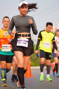 BIB: 45524, 40923
                            <button type="button" onclick="openModal(9277009)" class="btn btn-primary btn-sm float-right btn-popup" data-toggle="modal" data-target=".modal-high-quality">
                        <i class="fas fa-shopping-cart"></i> Add to Cart
                    </button>
                                            <button type="button" onclick="isThisMe(9277009, true)" class="btn btn-success btn-sm float-right btn-popup btn-isme hidden" data-toggle="tooltip" data-placement="bottom" title="นี่คือรูปของคุณใช่ไหม คลิกที่นี่เพื่อเอาเข้าอัลบั้ม">
                        <i class="fas fa-plus"></i> Add to album
                    </button>
                    <button type="button" onclick="isThisMe(9277009, false)" class="btn btn-warning btn-sm float-right btn-popup btn-isnotme hidden">
                        <i class="fas fa-ban"></i> Remove from album
                    </button>