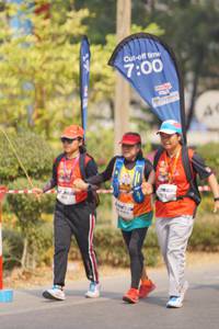 BIB: 700
                            <button type="button" onclick="openModal(8826255)" class="btn btn-primary btn-sm float-right btn-popup" data-toggle="modal" data-target=".modal-high-quality">
                        <i class="fas fa-shopping-cart"></i> Add to Cart
                    </button>
                                            <button type="button" onclick="isThisMe(8826255, true)" class="btn btn-success btn-sm float-right btn-popup btn-isme hidden" data-toggle="tooltip" data-placement="bottom" title="นี่คือรูปของคุณใช่ไหม คลิกที่นี่เพื่อเอาเข้าอัลบั้ม">
                        <i class="fas fa-plus"></i> Add to album
                    </button>
                    <button type="button" onclick="isThisMe(8826255, false)" class="btn btn-warning btn-sm float-right btn-popup btn-isnotme hidden">
                        <i class="fas fa-ban"></i> Remove from album
                    </button>