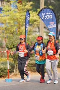 BIB: 700
                            <button type="button" onclick="openModal(8826266)" class="btn btn-primary btn-sm float-right btn-popup" data-toggle="modal" data-target=".modal-high-quality">
                        <i class="fas fa-shopping-cart"></i> Add to Cart
                    </button>
                                            <button type="button" onclick="isThisMe(8826266, true)" class="btn btn-success btn-sm float-right btn-popup btn-isme hidden" data-toggle="tooltip" data-placement="bottom" title="นี่คือรูปของคุณใช่ไหม คลิกที่นี่เพื่อเอาเข้าอัลบั้ม">
                        <i class="fas fa-plus"></i> Add to album
                    </button>
                    <button type="button" onclick="isThisMe(8826266, false)" class="btn btn-warning btn-sm float-right btn-popup btn-isnotme hidden">
                        <i class="fas fa-ban"></i> Remove from album
                    </button>