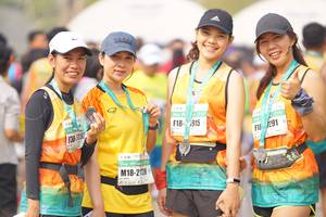 BIB: 915, 30729, 1291, 2128
                            <button type="button" onclick="openModal(8818193)" class="btn btn-primary btn-sm float-right btn-popup" data-toggle="modal" data-target=".modal-high-quality">
                        <i class="fas fa-shopping-cart"></i> Add to Cart
                    </button>
                                            <button type="button" onclick="isThisMe(8818193, true)" class="btn btn-success btn-sm float-right btn-popup btn-isme hidden" data-toggle="tooltip" data-placement="bottom" title="นี่คือรูปของคุณใช่ไหม คลิกที่นี่เพื่อเอาเข้าอัลบั้ม">
                        <i class="fas fa-plus"></i> Add to album
                    </button>
                    <button type="button" onclick="isThisMe(8818193, false)" class="btn btn-warning btn-sm float-right btn-popup btn-isnotme hidden">
                        <i class="fas fa-ban"></i> Remove from album
                    </button>