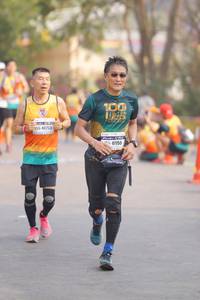 BIB: 100, 40753, 47755
                            <button type="button" onclick="openModal(8794533)" class="btn btn-primary btn-sm float-right btn-popup" data-toggle="modal" data-target=".modal-high-quality">
                        <i class="fas fa-shopping-cart"></i> Add to Cart
                    </button>
                                            <button type="button" onclick="isThisMe(8794533, true)" class="btn btn-success btn-sm float-right btn-popup btn-isme hidden" data-toggle="tooltip" data-placement="bottom" title="นี่คือรูปของคุณใช่ไหม คลิกที่นี่เพื่อเอาเข้าอัลบั้ม">
                        <i class="fas fa-plus"></i> Add to album
                    </button>
                    <button type="button" onclick="isThisMe(8794533, false)" class="btn btn-warning btn-sm float-right btn-popup btn-isnotme hidden">
                        <i class="fas fa-ban"></i> Remove from album
                    </button>