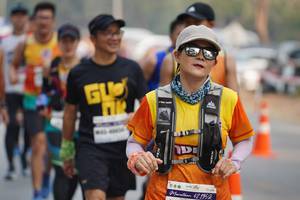 BIB: 195
                            <button type="button" onclick="openModal(8987635)" class="btn btn-primary btn-sm float-right btn-popup" data-toggle="modal" data-target=".modal-high-quality">
                        <i class="fas fa-shopping-cart"></i> Add to Cart
                    </button>
                                            <button type="button" onclick="isThisMe(8987635, true)" class="btn btn-success btn-sm float-right btn-popup btn-isme hidden" data-toggle="tooltip" data-placement="bottom" title="นี่คือรูปของคุณใช่ไหม คลิกที่นี่เพื่อเอาเข้าอัลบั้ม">
                        <i class="fas fa-plus"></i> Add to album
                    </button>
                    <button type="button" onclick="isThisMe(8987635, false)" class="btn btn-warning btn-sm float-right btn-popup btn-isnotme hidden">
                        <i class="fas fa-ban"></i> Remove from album
                    </button>