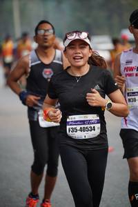BIB: 421952, 40534
                            <button type="button" onclick="openModal(8923329)" class="btn btn-primary btn-sm float-right btn-popup" data-toggle="modal" data-target=".modal-high-quality">
                        <i class="fas fa-shopping-cart"></i> Add to Cart
                    </button>
                                            <button type="button" onclick="isThisMe(8923329, true)" class="btn btn-success btn-sm float-right btn-popup btn-isme hidden" data-toggle="tooltip" data-placement="bottom" title="นี่คือรูปของคุณใช่ไหม คลิกที่นี่เพื่อเอาเข้าอัลบั้ม">
                        <i class="fas fa-plus"></i> Add to album
                    </button>
                    <button type="button" onclick="isThisMe(8923329, false)" class="btn btn-warning btn-sm float-right btn-popup btn-isnotme hidden">
                        <i class="fas fa-ban"></i> Remove from album
                    </button>