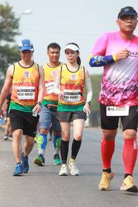 BIB: 40532, 45082, 41650
                            <button type="button" onclick="openModal(9131093)" class="btn btn-primary btn-sm float-right btn-popup" data-toggle="modal" data-target=".modal-high-quality">
                        <i class="fas fa-shopping-cart"></i> Add to Cart
                    </button>
                                            <button type="button" onclick="isThisMe(9131093, true)" class="btn btn-success btn-sm float-right btn-popup btn-isme hidden" data-toggle="tooltip" data-placement="bottom" title="นี่คือรูปของคุณใช่ไหม คลิกที่นี่เพื่อเอาเข้าอัลบั้ม">
                        <i class="fas fa-plus"></i> Add to album
                    </button>
                    <button type="button" onclick="isThisMe(9131093, false)" class="btn btn-warning btn-sm float-right btn-popup btn-isnotme hidden">
                        <i class="fas fa-ban"></i> Remove from album
                    </button>