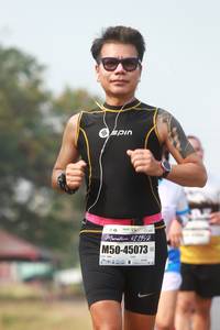 BIB: 1952, 45073
                            <button type="button" onclick="openModal(9154710)" class="btn btn-primary btn-sm float-right btn-popup" data-toggle="modal" data-target=".modal-high-quality">
                        <i class="fas fa-shopping-cart"></i> Add to Cart
                    </button>
                                            <button type="button" onclick="isThisMe(9154710, true)" class="btn btn-success btn-sm float-right btn-popup btn-isme hidden" data-toggle="tooltip" data-placement="bottom" title="นี่คือรูปของคุณใช่ไหม คลิกที่นี่เพื่อเอาเข้าอัลบั้ม">
                        <i class="fas fa-plus"></i> Add to album
                    </button>
                    <button type="button" onclick="isThisMe(9154710, false)" class="btn btn-warning btn-sm float-right btn-popup btn-isnotme hidden">
                        <i class="fas fa-ban"></i> Remove from album
                    </button>