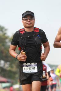 BIB: 42312
                            <button type="button" onclick="openModal(9131640)" class="btn btn-primary btn-sm float-right btn-popup" data-toggle="modal" data-target=".modal-high-quality">
                        <i class="fas fa-shopping-cart"></i> Add to Cart
                    </button>
                                            <button type="button" onclick="isThisMe(9131640, true)" class="btn btn-success btn-sm float-right btn-popup btn-isme hidden" data-toggle="tooltip" data-placement="bottom" title="นี่คือรูปของคุณใช่ไหม คลิกที่นี่เพื่อเอาเข้าอัลบั้ม">
                        <i class="fas fa-plus"></i> Add to album
                    </button>
                    <button type="button" onclick="isThisMe(9131640, false)" class="btn btn-warning btn-sm float-right btn-popup btn-isnotme hidden">
                        <i class="fas fa-ban"></i> Remove from album
                    </button>