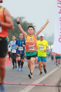 BIB: 40823, 4845
                            <button type="button" onclick="openModal(7478644)" class="btn btn-primary btn-sm float-right btn-popup" data-toggle="modal" data-target=".modal-high-quality">
                        <i class="fas fa-shopping-cart"></i> Add to Cart
                    </button>
                                            <button type="button" onclick="isThisMe(7478644, true)" class="btn btn-success btn-sm float-right btn-popup btn-isme hidden" data-toggle="tooltip" data-placement="bottom" title="นี่คือรูปของคุณใช่ไหม คลิกที่นี่เพื่อเอาเข้าอัลบั้ม">
                        <i class="fas fa-plus"></i> Add to album
                    </button>
                    <button type="button" onclick="isThisMe(7478644, false)" class="btn btn-warning btn-sm float-right btn-popup btn-isnotme hidden">
                        <i class="fas fa-ban"></i> Remove from album
                    </button>