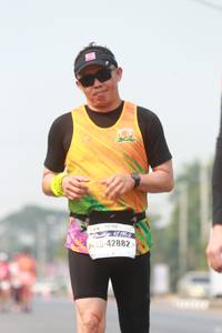 BIB: 121122, 42882
                            <button type="button" onclick="openModal(9169087)" class="btn btn-primary btn-sm float-right btn-popup" data-toggle="modal" data-target=".modal-high-quality">
                        <i class="fas fa-shopping-cart"></i> Add to Cart
                    </button>
                                            <button type="button" onclick="isThisMe(9169087, true)" class="btn btn-success btn-sm float-right btn-popup btn-isme hidden" data-toggle="tooltip" data-placement="bottom" title="นี่คือรูปของคุณใช่ไหม คลิกที่นี่เพื่อเอาเข้าอัลบั้ม">
                        <i class="fas fa-plus"></i> Add to album
                    </button>
                    <button type="button" onclick="isThisMe(9169087, false)" class="btn btn-warning btn-sm float-right btn-popup btn-isnotme hidden">
                        <i class="fas fa-ban"></i> Remove from album
                    </button>