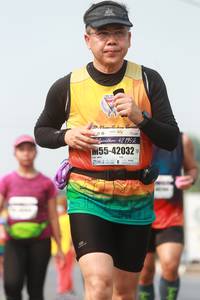 BIB: 421952, 42032
                            <button type="button" onclick="openModal(9140877)" class="btn btn-primary btn-sm float-right btn-popup" data-toggle="modal" data-target=".modal-high-quality">
                        <i class="fas fa-shopping-cart"></i> Add to Cart
                    </button>
                                            <button type="button" onclick="isThisMe(9140877, true)" class="btn btn-success btn-sm float-right btn-popup btn-isme hidden" data-toggle="tooltip" data-placement="bottom" title="นี่คือรูปของคุณใช่ไหม คลิกที่นี่เพื่อเอาเข้าอัลบั้ม">
                        <i class="fas fa-plus"></i> Add to album
                    </button>
                    <button type="button" onclick="isThisMe(9140877, false)" class="btn btn-warning btn-sm float-right btn-popup btn-isnotme hidden">
                        <i class="fas fa-ban"></i> Remove from album
                    </button>