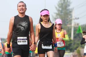 BIB: 41876, 462, 440
                            <button type="button" onclick="openModal(8948463)" class="btn btn-primary btn-sm float-right btn-popup" data-toggle="modal" data-target=".modal-high-quality">
                        <i class="fas fa-shopping-cart"></i> Add to Cart
                    </button>
                                            <button type="button" onclick="isThisMe(8948463, true)" class="btn btn-success btn-sm float-right btn-popup btn-isme hidden" data-toggle="tooltip" data-placement="bottom" title="นี่คือรูปของคุณใช่ไหม คลิกที่นี่เพื่อเอาเข้าอัลบั้ม">
                        <i class="fas fa-plus"></i> Add to album
                    </button>
                    <button type="button" onclick="isThisMe(8948463, false)" class="btn btn-warning btn-sm float-right btn-popup btn-isnotme hidden">
                        <i class="fas fa-ban"></i> Remove from album
                    </button>