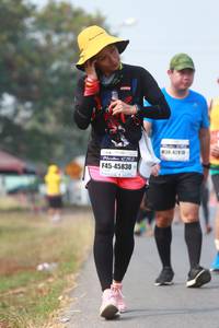 BIB: 45830
                            <button type="button" onclick="openModal(9175149)" class="btn btn-primary btn-sm float-right btn-popup" data-toggle="modal" data-target=".modal-high-quality">
                        <i class="fas fa-shopping-cart"></i> Add to Cart
                    </button>
                                            <button type="button" onclick="isThisMe(9175149, true)" class="btn btn-success btn-sm float-right btn-popup btn-isme hidden" data-toggle="tooltip" data-placement="bottom" title="นี่คือรูปของคุณใช่ไหม คลิกที่นี่เพื่อเอาเข้าอัลบั้ม">
                        <i class="fas fa-plus"></i> Add to album
                    </button>
                    <button type="button" onclick="isThisMe(9175149, false)" class="btn btn-warning btn-sm float-right btn-popup btn-isnotme hidden">
                        <i class="fas fa-ban"></i> Remove from album
                    </button>