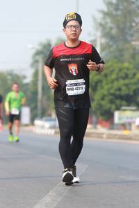 BIB: 42211
                            <button type="button" onclick="openModal(9153296)" class="btn btn-primary btn-sm float-right btn-popup" data-toggle="modal" data-target=".modal-high-quality">
                        <i class="fas fa-shopping-cart"></i> Add to Cart
                    </button>
                                            <button type="button" onclick="isThisMe(9153296, true)" class="btn btn-success btn-sm float-right btn-popup btn-isme hidden" data-toggle="tooltip" data-placement="bottom" title="นี่คือรูปของคุณใช่ไหม คลิกที่นี่เพื่อเอาเข้าอัลบั้ม">
                        <i class="fas fa-plus"></i> Add to album
                    </button>
                    <button type="button" onclick="isThisMe(9153296, false)" class="btn btn-warning btn-sm float-right btn-popup btn-isnotme hidden">
                        <i class="fas fa-ban"></i> Remove from album
                    </button>