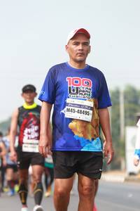 BIB: 100, 42195, 48495
                            <button type="button" onclick="openModal(9164962)" class="btn btn-primary btn-sm float-right btn-popup" data-toggle="modal" data-target=".modal-high-quality">
                        <i class="fas fa-shopping-cart"></i> Add to Cart
                    </button>
                                            <button type="button" onclick="isThisMe(9164962, true)" class="btn btn-success btn-sm float-right btn-popup btn-isme hidden" data-toggle="tooltip" data-placement="bottom" title="นี่คือรูปของคุณใช่ไหม คลิกที่นี่เพื่อเอาเข้าอัลบั้ม">
                        <i class="fas fa-plus"></i> Add to album
                    </button>
                    <button type="button" onclick="isThisMe(9164962, false)" class="btn btn-warning btn-sm float-right btn-popup btn-isnotme hidden">
                        <i class="fas fa-ban"></i> Remove from album
                    </button>